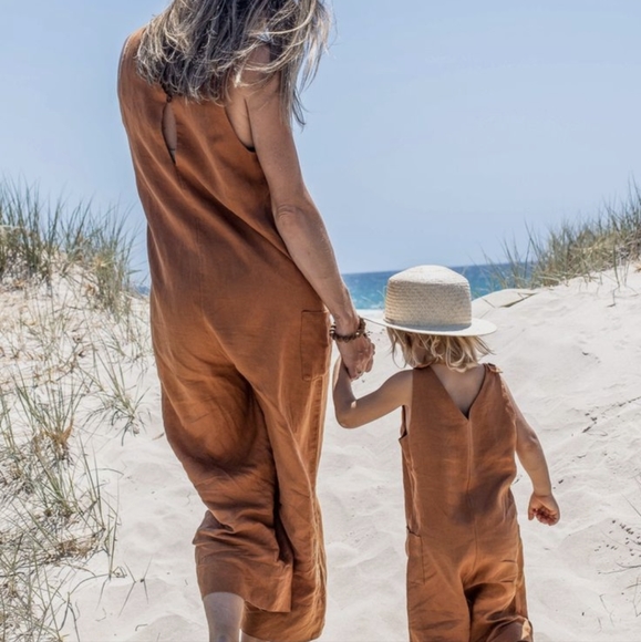 Meet your Posher, Amy - Picture 2 of 2